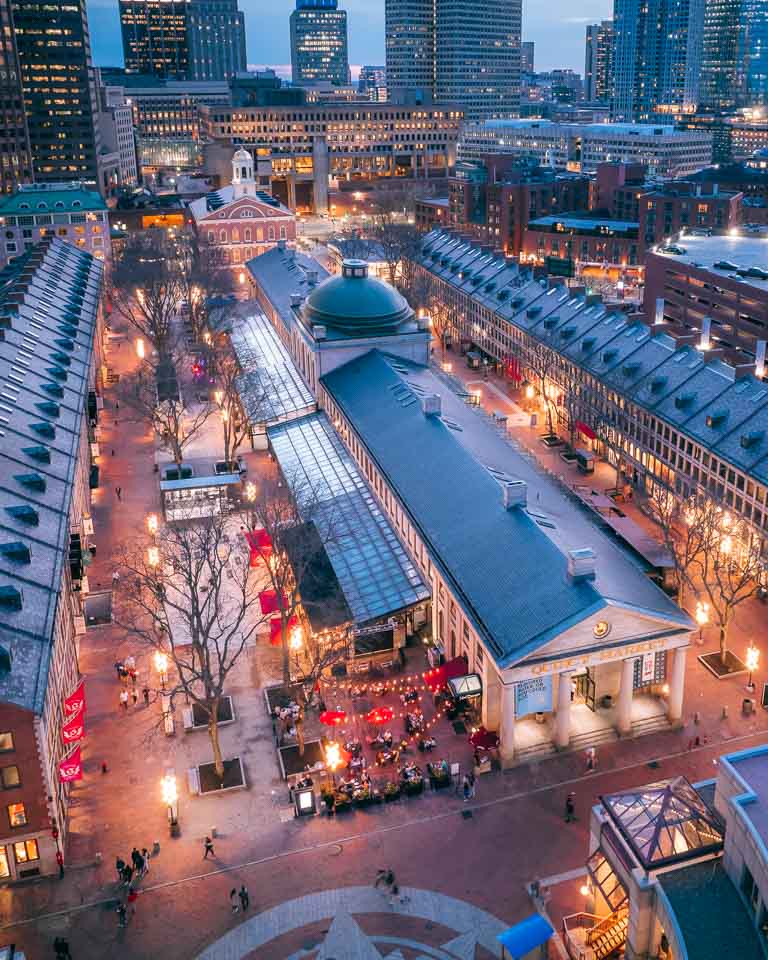 QUINCY MARKET
